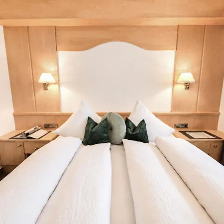Garni Rustica Hotel Sölden