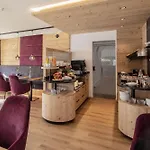 Garni Rustica Szálloda 3*