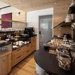 Hotel Garni Rustica Solden